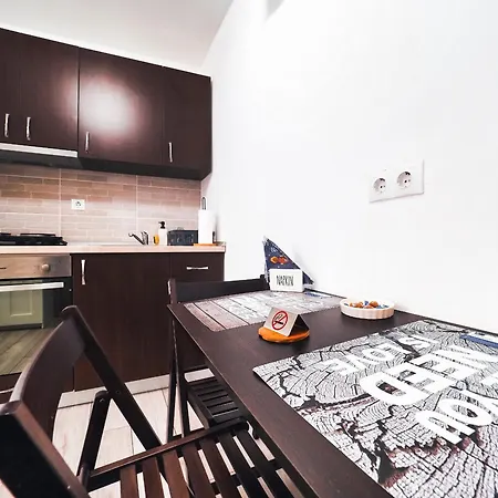 Ben Apartment *